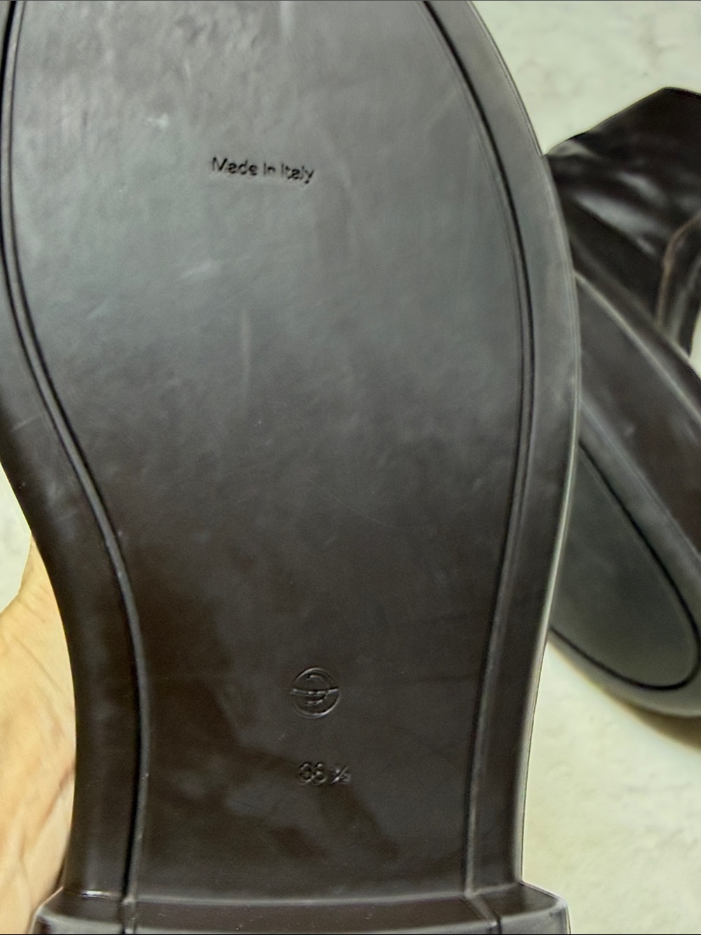 The Row Zipped Booties Size 38 1/2 In Great Pre-Loved shape 👢 - Picture 14 of 15